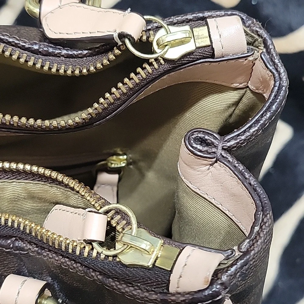 Coach Peyton Jordan Double Zip Carryall | Signature Monogram | F26187